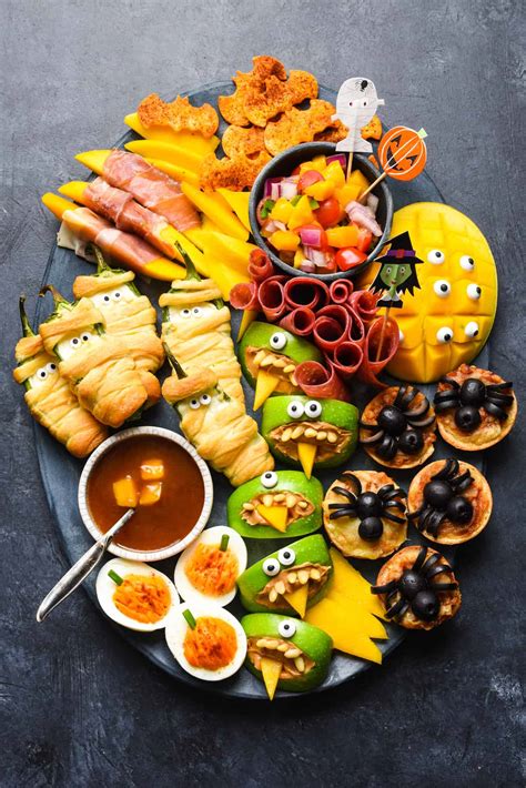 easy halloween party food|21 easy halloween party food ideas for a crowd.